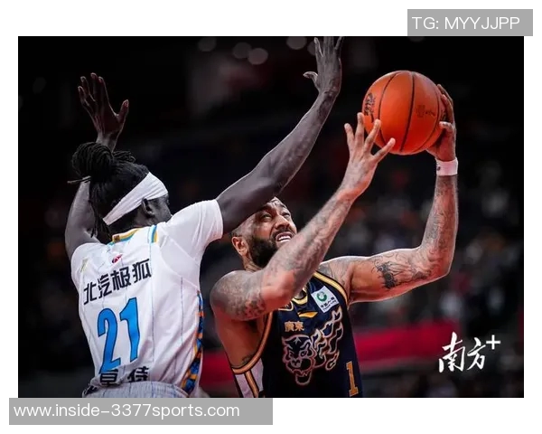 CBA精彩对决山东队与北京队比赛回放全程回顾与精彩瞬间分析 CBA精彩对决山东队与北京队比赛回放全程回顾与精彩瞬间分析